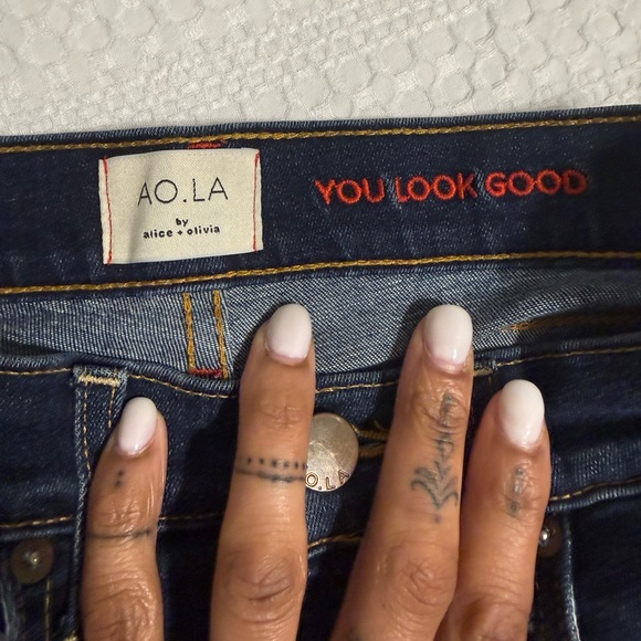 Alice + Olivia Deep Indigo Skinny Jeans - Picture 12 of 12